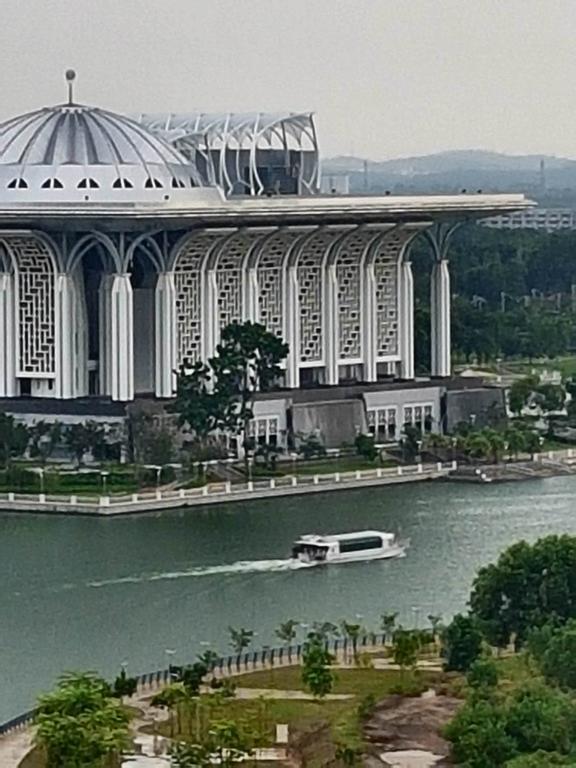 Ayer8 Putrajaya Guesthouse Εξωτερικό φωτογραφία